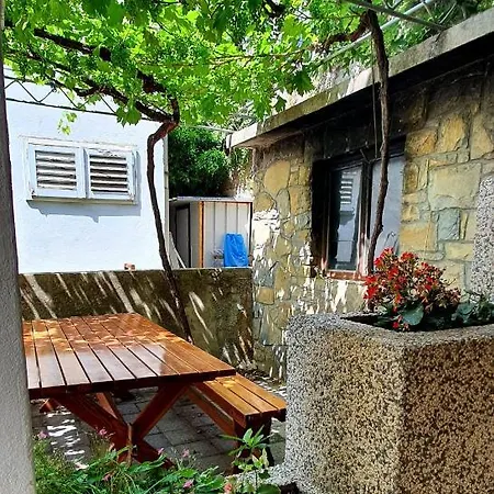 Mlija * Omiš